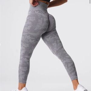 NVGTN Gray Camouflage Women's Leggings Size L